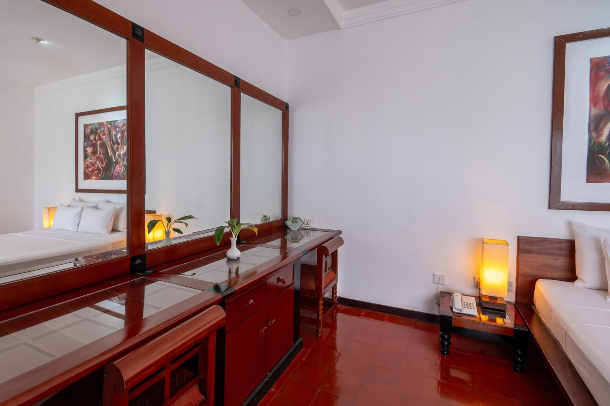 Club Palm Bay Hotell Marawila Rum bild